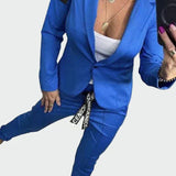 Vaibatult elegantne kaheosaline ülikonnakomplekt