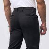 Bento — незаменимые брюки для создания изысканного силуэта.