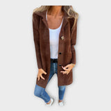 Meire - Elegantse sulgemisega villane mantel