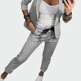 Vaibatult elegantne kaheosaline ülikonnakomplekt