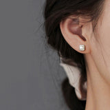 Magevee pärlite kõrvarõngad